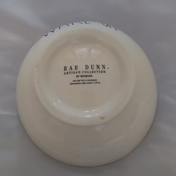 Rae Dunn Artisan Collection By Magenta Bowl. - Picture 2 of 3